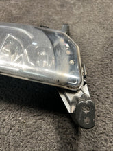 600591300F 2015 Tesla Model S Front Left Fog Light Lamp OEM 600591300F