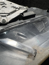 4290339 2010 BMW X5 Left Xenon Headlight Lamp Assembly OEM 4290339