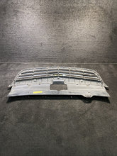 22722225 2007-2009 Saturn Aura Front Bumper Upper Grille Grill Chrome OEM 22722225