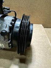 F500-FG8BA07 2011 Kia Soul 2.0 AC Compressor OEM
