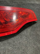 4L0945093 2011 Audi Q7 Left Side Taillight Assembly OEM 4L0945093