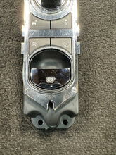 DW937E453CA 2011 Jaguar XJ Automatic Gear Shifter Selector OEM DW937E453CA