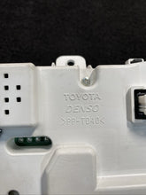 2009 Toyota Camry LE Speedometer Cluster Gauge OEM