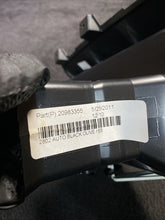 20983355 2011 GMC Acadia Center Dash Air Vent Trim OEM 20983355