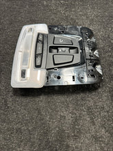 9288211 2013 BMW 328i F30 Front Dome Light Assembly OEM 9288211