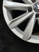 561601025F 2012-2015 Volkswagen Passat 17” Factory Rim 17x7 OEM 561601025F