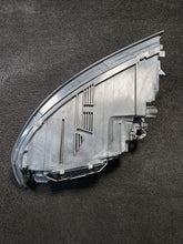 31265707 2008-2011 Volvo S40 Right Passenger Side Head Light Lamp Halogen OEM 31265707