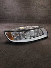 31265707 2008-2011 Volvo S40 Right Passenger Side Head Light Lamp Halogen OEM 31265707