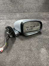 2011 Jaguar XJ Right Side Power Door Mirror Assembly OEM