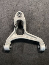 420407507 2013 Audi R8 Front Left Upper Control Arm OEM 420407507