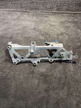 2140903 2019 Kenworth T880 Paccar Bracket OEM 2140903