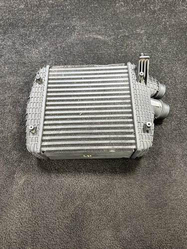 16484793 2017 Maserati Ghibli Left Side Intercooler Assembly OEM 16484793