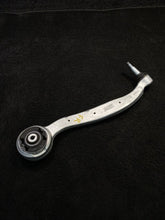 84918032 2020-2025 Cadillac CT5-V Front Right Side Lower Forward Control Arm OEM 84918032