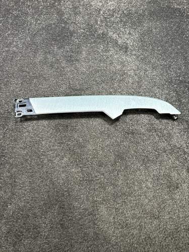 HY32640E72BC 2018 Land Rover Discovery Right Dash Center Console Metallic Trim Molding OEM