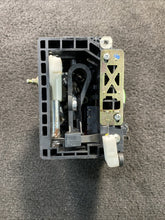 2W93-7K004-AL 04-09 Jaguar XJR XJ8 Gear Shifter Selector Auto Transmission OEM 2W93-7K004-AL
