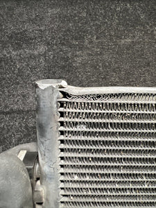 16474837 2014 Maserati Quattroporte Front AC Condenser OEM 16474837