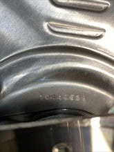 1188316-00-F 20-25 Tesla Model Y Front Right Passenger Spindle Knuckle Hub OEM 1188316-00-F