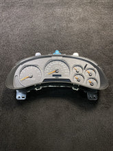 15085492 02-04 Chevrolet Trailblazer Instrument Gauge Cluster Speedometer OEM 15085492