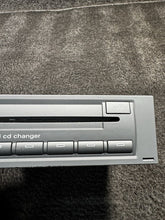 8E0035111D 2006-2008 Audi A3 A4 S4 CD Changer Player Receiver OEM 8E0035111D