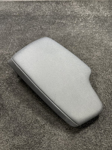 2017 BMW F30 320xi Center Console Arm Rest Lid Cover OEM Black