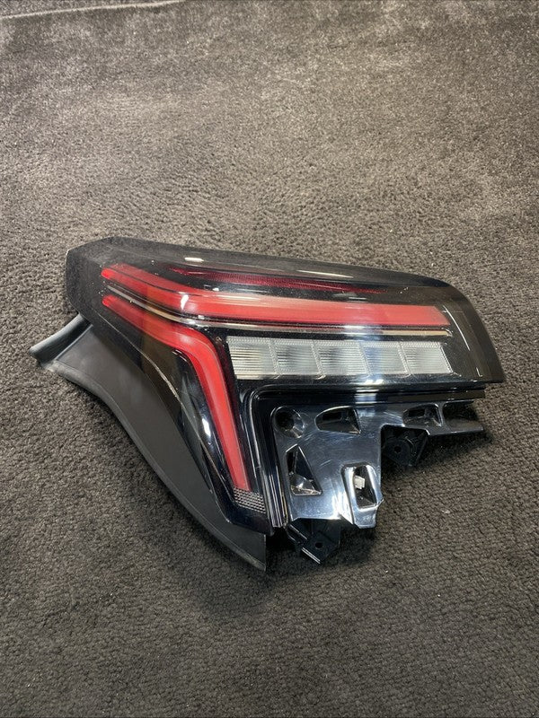 87864509 2020-2025 Cadillac CT5-V Right Passenger Tail Light Lamp OEM 87864509