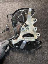 A2044202644 08-20 Mercedes SLK250 Front Right Spindle Knuckle Wheel Hub OEM A2044202644