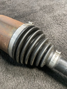 1027115-00-B 16-20 Tesla Model X Front Right Passenger Axle Shaft Halfshaft OEM 1027115-00-B