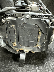 2007 Lexus RX350 Xenon Front Right Headlight OEM *Damaged*