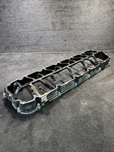 2033255 2019 Kenworth T880 MX-13 Paccar Engine Rocker Housing W/ Wiring OEM 2033255