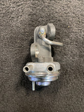 25620-75050 1995-2004 Toyota Tacoma Pickup 2.4L 2.7L 3RZFE EGR Valve W/ Gasket 25620-75050