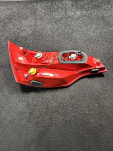 2007 Audi Q7 Right Taillight Lamp OEM