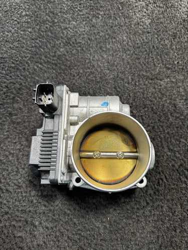 2003-2004 Nissan Pathfinder Throttle Body OEM