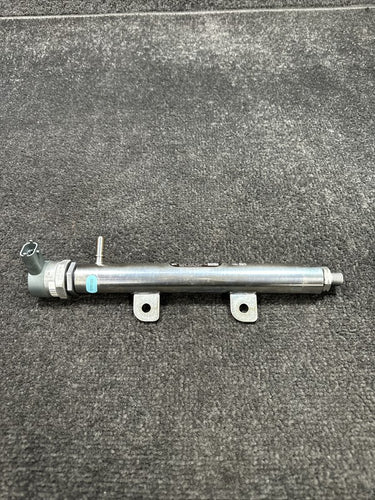 CK5Q9D280AB 2018 Land Rover Discovery 3.0L Diesel Fuel Rail Pipe OEM CK5Q9D280AB