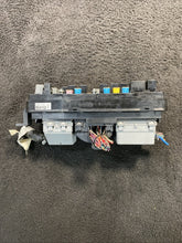 22799541 2012-2015 Chevy Captiva Engine Fuse Box OEM 22799541