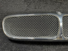 2W9342301A 2005 Jaguar Vandenplas Front Upper Grille Assembly OEM Chrome 2W9342301A