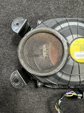 HY3218808AB 2018 Land Rover Discovery Rear Subwoofer Speaker OEM HY3218808AB