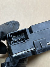 A0009002518 2017-2020 Mercedes W172 SLC SLK Continental Control Unit Fuel Pump Driver OEM