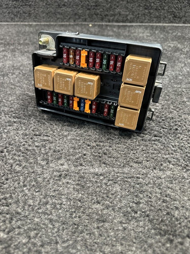LNC2822BD 1998 Jaguar XJR Front Engine Fuse Relay Box OEM LNC2822BD