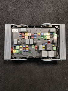 15092625 2007-2009 Chevrolet Yukon Denali Engine Fuse Box OEM 15092625
