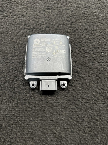 670100397 2017 Maserati Levante Rear Blind Spot Radar Sensor Module OEM 670100397