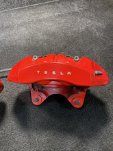 1044642-00-D 17-24 Tesla Model 3 Front Left & Right Brake Calipers Red Pair OEM 1044642-00-D