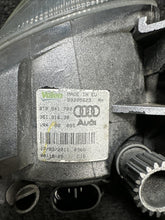 8T0941700 2011 Audi A5 Coupe Front Right Fog Light Lamp OEM 8T0941700