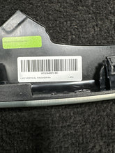 HY32640E72BC 2018 Land Rover Discovery Right Dash Center Console Metallic Trim Molding OEM