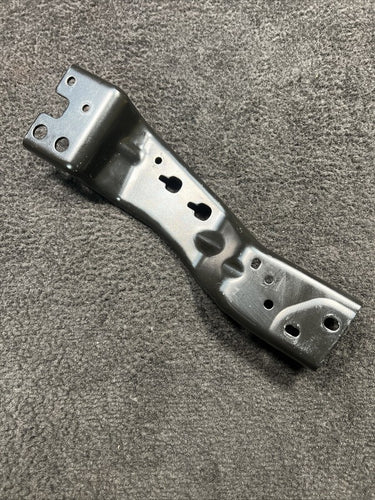 8737260 2023 BMW X1 Front Right Bumper Cover Brace Bracket OEM 8737260