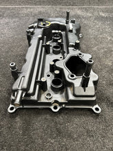 2011 Kia Optima 2.4L Valve Cover OEM