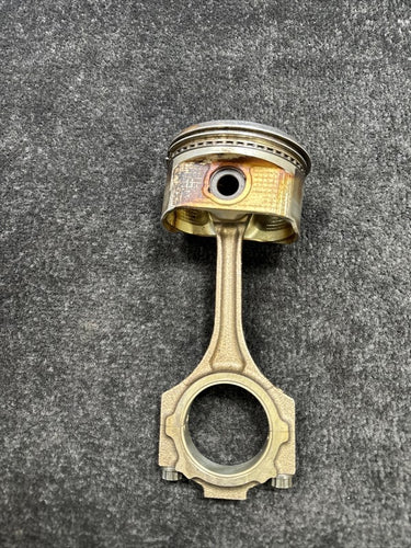 2014 Lexus GX460 4.6L V8 Engine Piston W/ Connecting Rod OEM