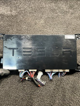 104390000E 2018 Tesla Model X Rear Chassis Body Control Module OEM 104390000E