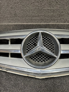 A2048800023 2004 Mercedes C230 Front Grille W/ Emblem OEM A2048800023