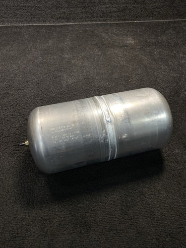 A2133206900 2018 Mercedes E63s AMG Air Suspension Compressor Reservoir Tank OEM A2133206900