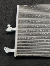 31686413 2019 Volvo XC90 Front AC Condenser OEM 31686413